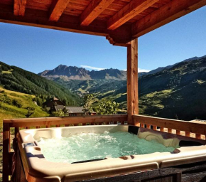 Charming Chalet w/ Mountain & Slope Views, Jacuzzi
